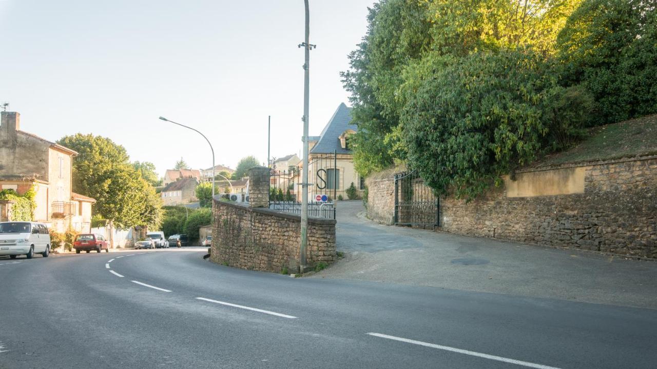サルラ・ラ・カネダCote Jardin Avec Jacuzzi Privatif Et Parking Priveアパートメント エクステリア 写真