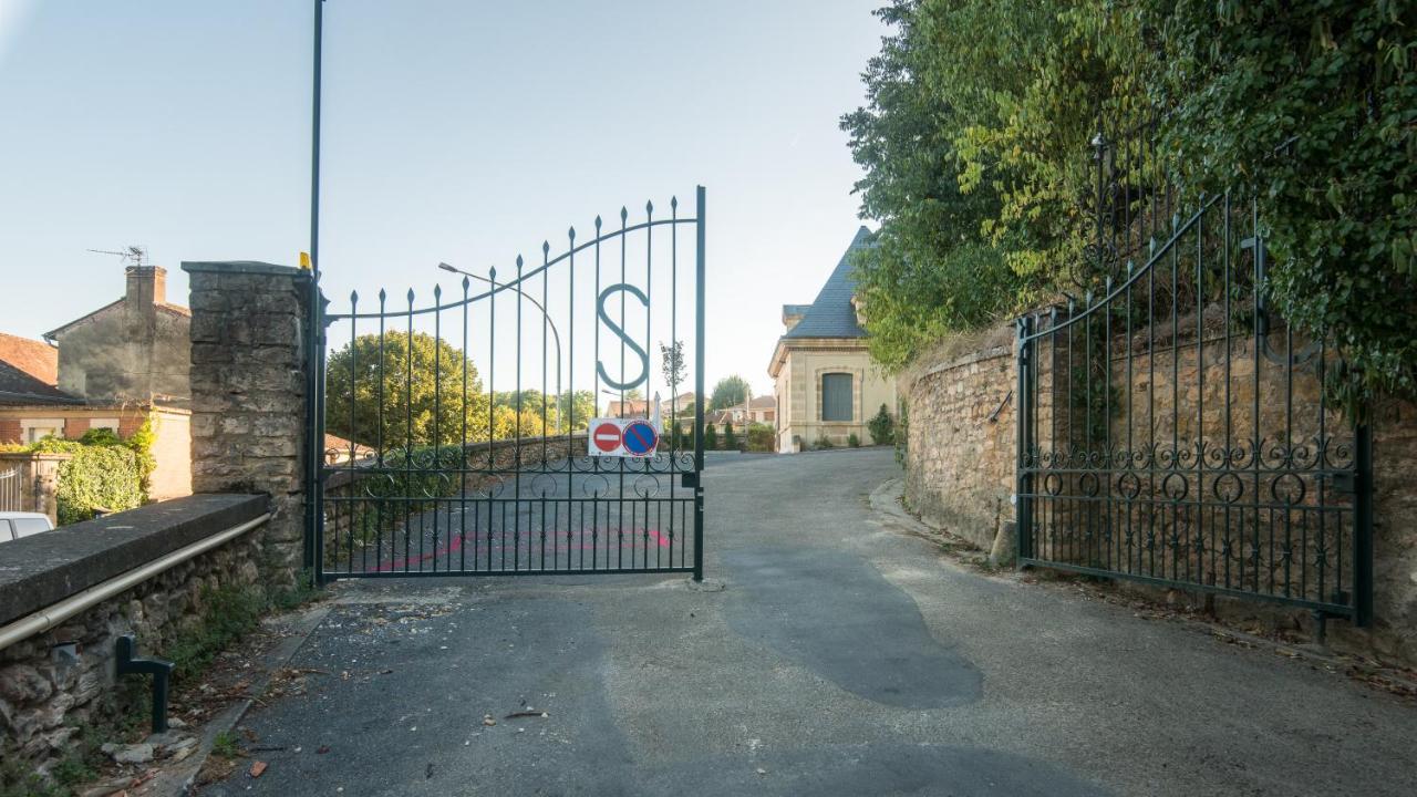 サルラ・ラ・カネダCote Jardin Avec Jacuzzi Privatif Et Parking Priveアパートメント エクステリア 写真